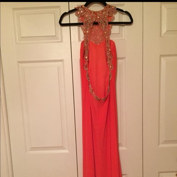 Size 6 Prom Dress - Picture 2 of 5
